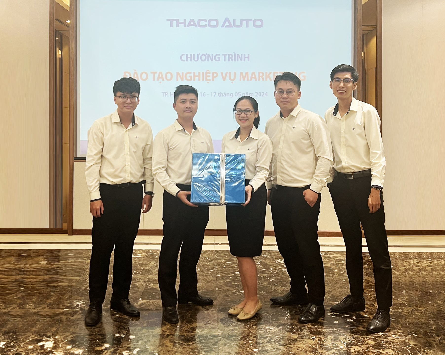 THACO AUTO Trà Vinh nâng cao kỹ năng sáng tạo nội dung cho nhân sự phụ trách Marketing